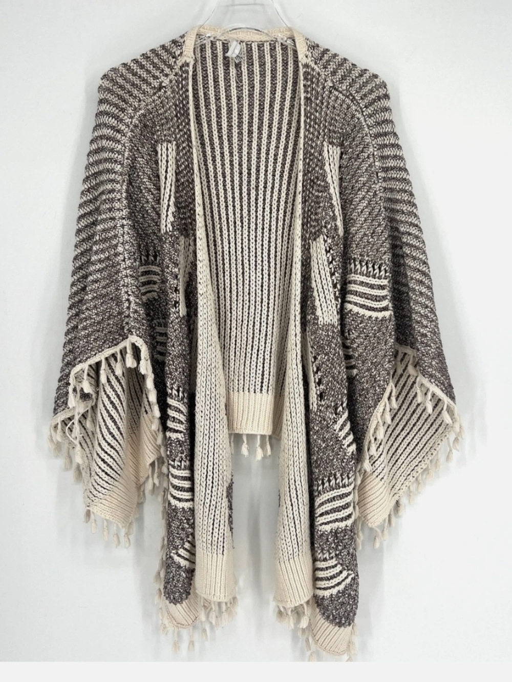 Anthropologie Two-Tone Fringe Knit Poncho in Cream & Taupe